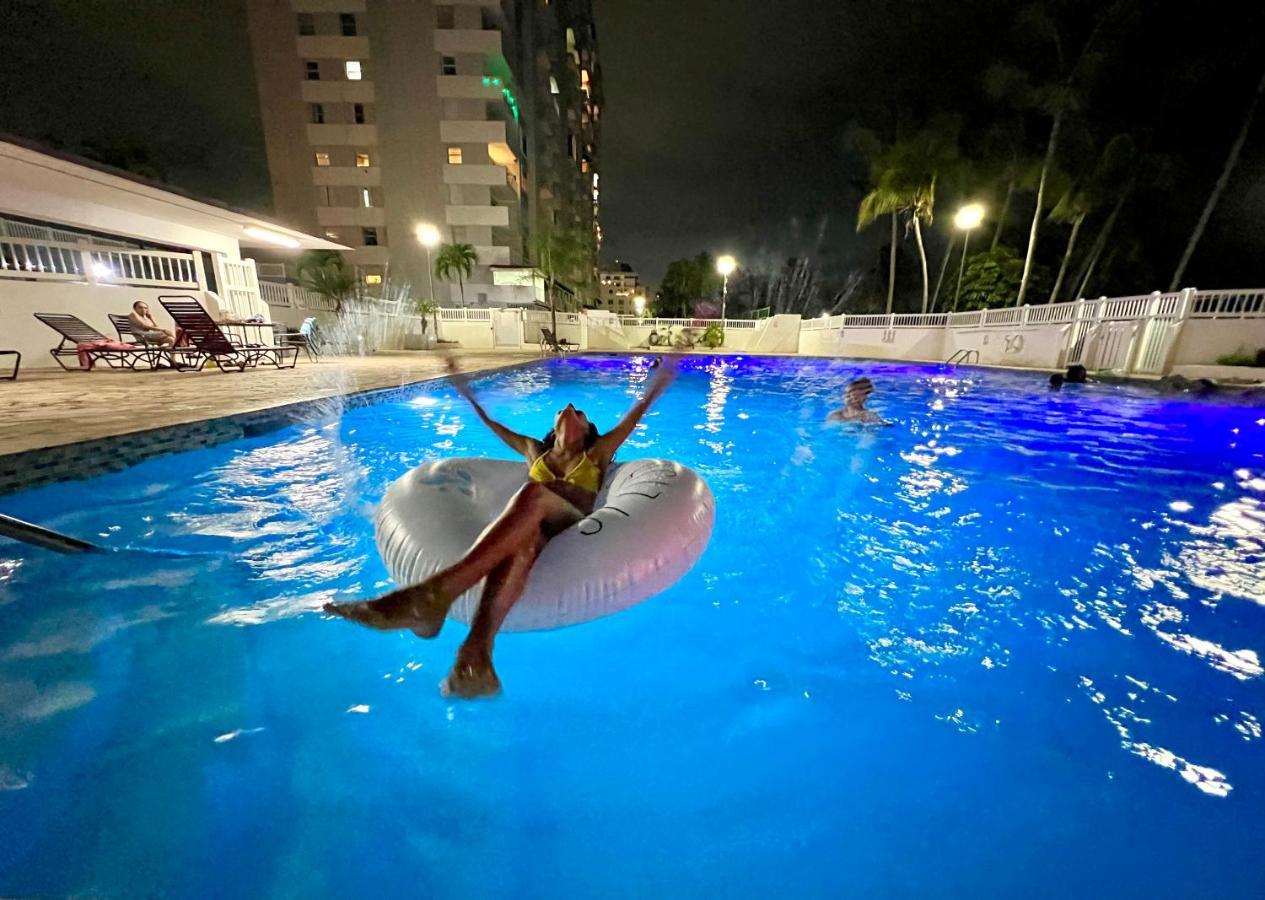 Beachfront Tropical Tantra Apartment ซานฮวน ภายนอก รูปภาพ