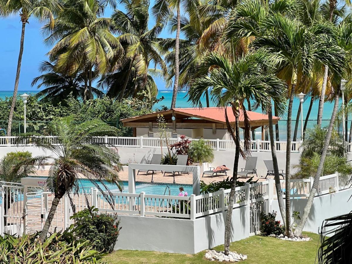 Beachfront Tropical Tantra Apartment ซานฮวน ภายนอก รูปภาพ