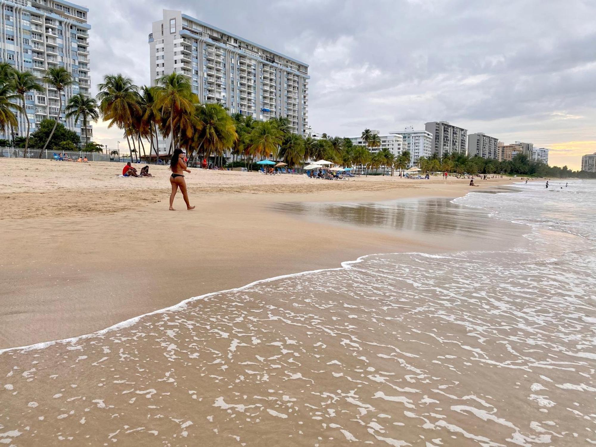 Beachfront Tropical Tantra Apartment ซานฮวน ภายนอก รูปภาพ