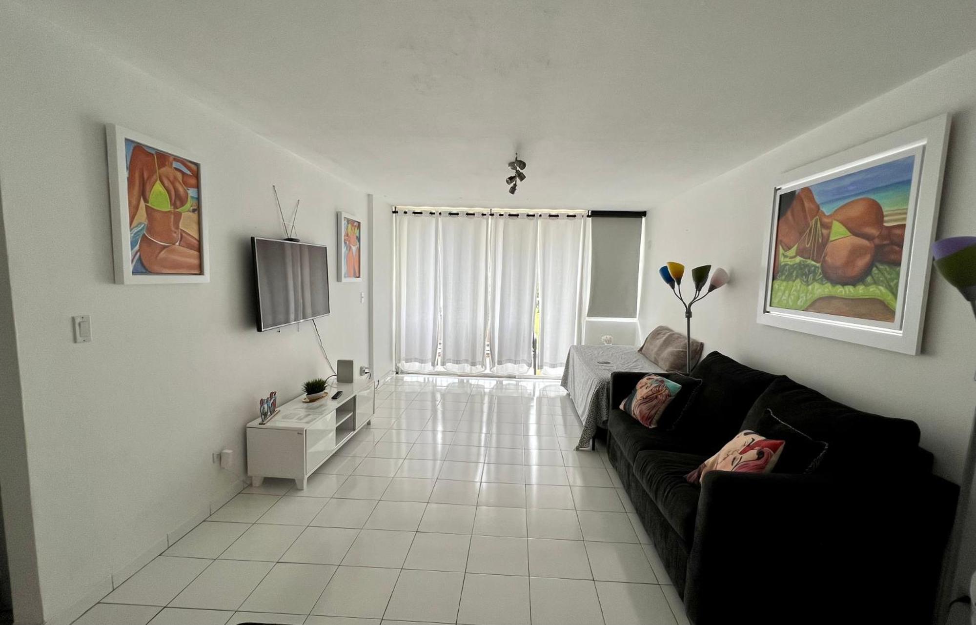Beachfront Tropical Tantra Apartment ซานฮวน ภายนอก รูปภาพ