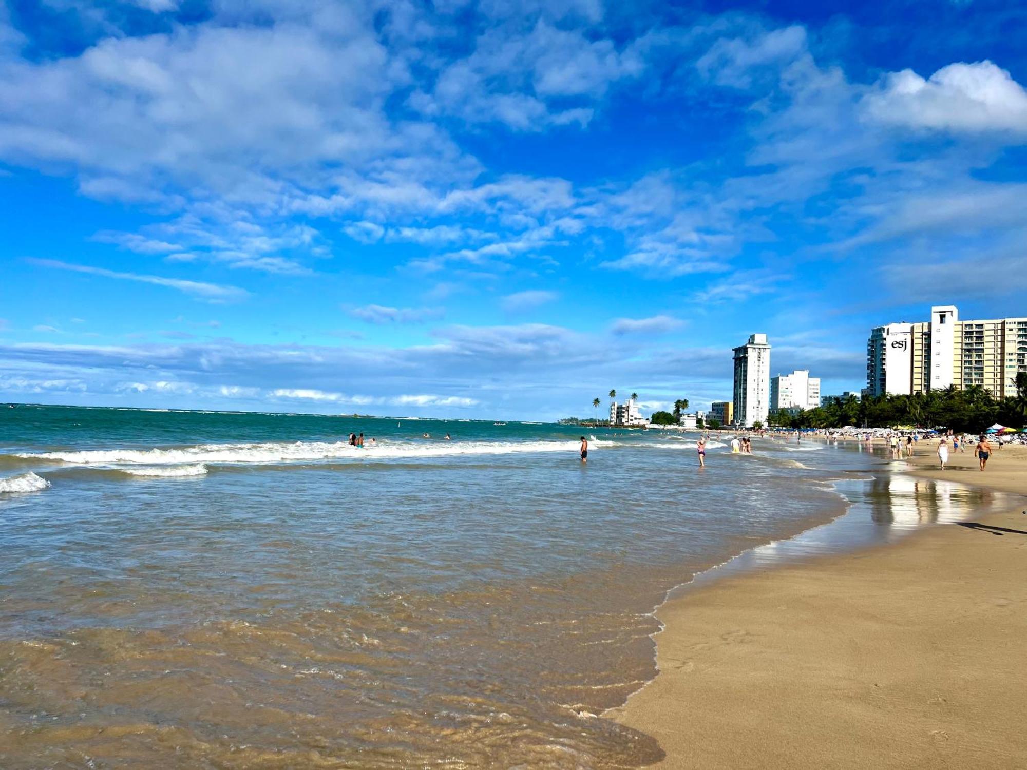 Beachfront Tropical Tantra Apartment ซานฮวน ภายนอก รูปภาพ