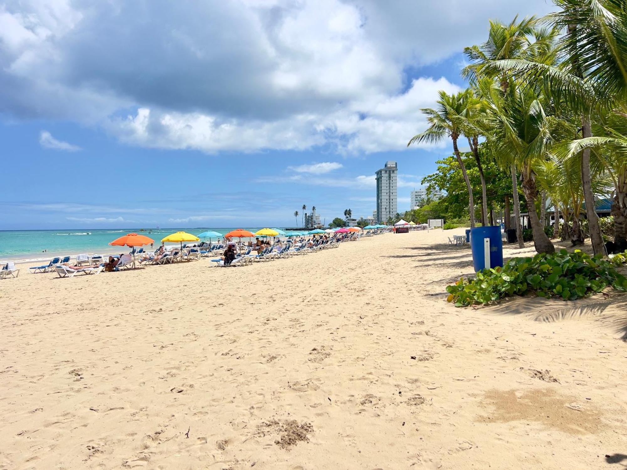 Beachfront Tropical Tantra Apartment ซานฮวน ภายนอก รูปภาพ